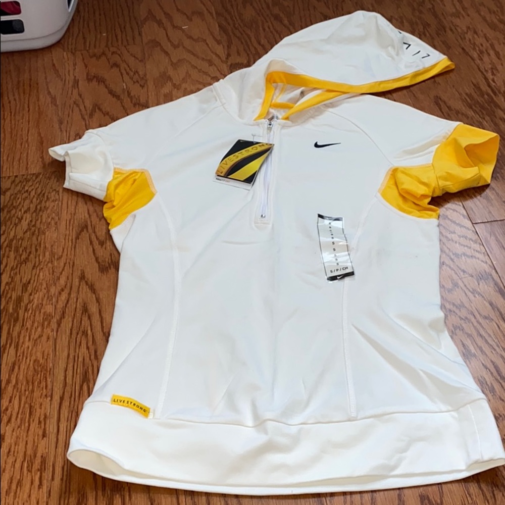 NWT Nike Livestrong Top